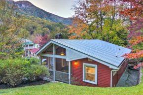 Private and Cozy Chimney Rock Abode with Fire Pit